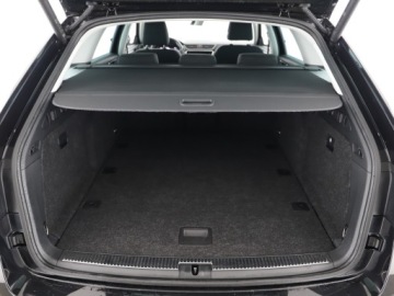 Skoda Superb III Kombi Facelifting 2.0 TDI SCR 200KM 2022 Skoda Superb Combi 2.0 TDI 200 KM Style DSG FV 23%, zdjęcie 24