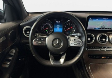Mercedes GLC C253 SUV Plug-In 2.0 300e 320KM 2021 Mercedes-Benz GLC VAT 23 e Coupe PHEV 320KM automat 4matic 2021 r., Salon, zdjęcie 18