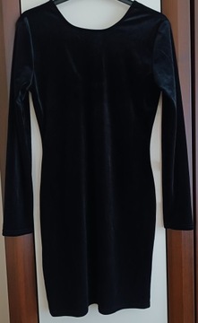 Sukienka czarna plusz reserved nowa 38 M