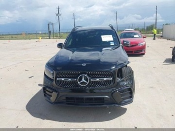 Mercedes GLB 2024 Mercedes-Benz GLB 2024, 250, 4x4, od ubezpieczalni 2.0 Benzyna 221KM, zdjęcie 1