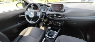 Fiat Tipo II Hatchback 1.4 95KM 2018 Fiat Tipo Bogata wersja, stan bardzo dobry., zdjęcie 8