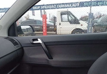 Volkswagen Polo IV Hatchback 1.2 i 12V 64KM 2002 Volkswagen Polo Volkswagen Polo 1.2 Benzyna 64KM, zdjęcie 11