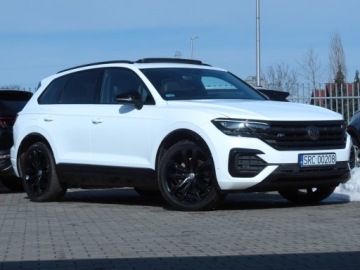 Volkswagen Touareg III SUV 3.0 V6 SCR TDI 286KM 2019 VW Touareg R-Line PL Full Wentyle Masaż Dynaudio Panorama Dociąg Matrix Hak
