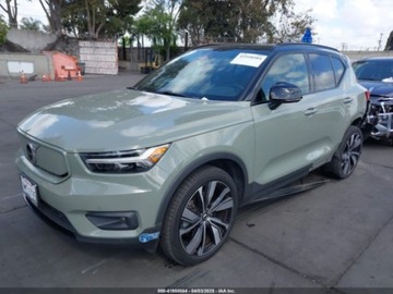 Volvo XC40 2021 Volvo XC 40 Recharge Pure Electric P8 2021 Elektryczny 402KM, zdjęcie 1