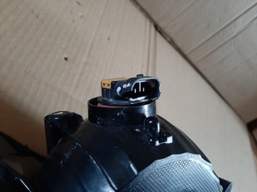HYUNDAI H1 STAREX HALOGEN LEVÝ 92202-4H100