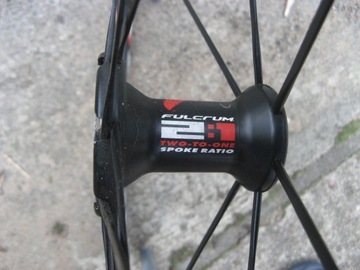 Заднее шоссейное колесо Fulkrum Racing1 28/622 мм,