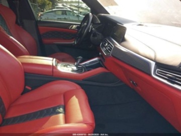 BMW X5 G05 2021 BMW X5 M 2021, od ubezpieczalni 4.4 Benzyna 617KM, zdjęcie 4