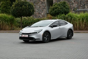 Toyota Prius V (XW60) 2024 Toyota Prius AWD 2.0Hybrid 223KM 2024r. 4x4 FullLE, zdjęcie 3