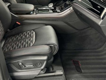 Audi Q8 2026 Q8 / E-Tron RSQ8 TFSI quattro Performance 4.0 (640KM) 2026, zdjęcie 4