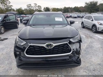 Toyota Highlander III 2022 Toyota Highlander 2022r., XLE, od ubezpieczalni 3.5 Diesel 295KM, zdjęcie 1