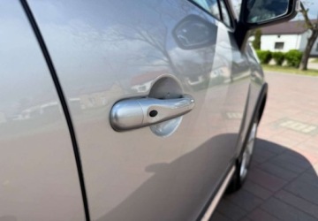 Renault Scenic III XMOD Energy TCe 130KM 2013 Renault Scenic Renault Scenic 1.2 TCe Energy Bose Edition 1.2 Benzyna 130KM, zdjęcie 20