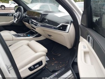 BMW X7 2024 BMW X7 xDrive40I 2024 3.0l 3.0 Benzyna 375KM, zdjęcie 9