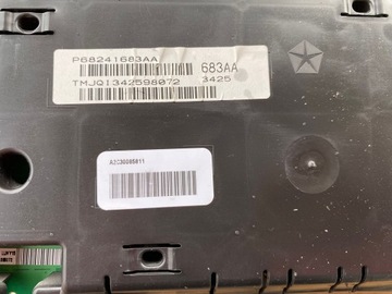 GRAND CARAVAN 15-18 PŘÍSTROJOVÁ DESKA BUDÍK 68241685AA