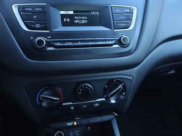 Hyundai i20 II Hatchback 5d Facelifting KAPPA 1.2 MPI 84KM 2019 Hyundai i20 1.2, Salon Polska, Serwis ASO, GAZ, zdjęcie 11