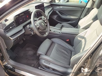 Skoda Superb IV 2024 Skoda Superb Masaz fotela, wentylacja, aktywny tempomat, 1.5 Hybryda 150KM, zdjęcie 5