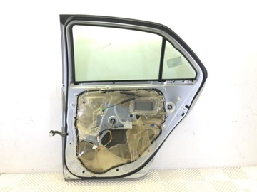 DVEŘE PRAVÝ ZADNÍ TOYOTA YARIS II SEDAN/LIMUZYNA 05-14
