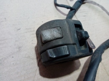 YAMAHA FJ 1200 ПЕРЕКЛЮЧАТЕЛЬ НА РУЛЕ ЛЕВАЯ ПЕРЕДАЧА