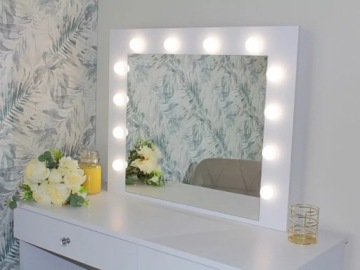 Туалетный столик косметический с ручками Cristal 12 LED