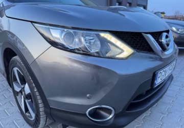 Nissan Qashqai II Crossover 1.2 DIG-T 115KM 2016 Nissan Qashqai Bezwypadekgwarancjajak nowepanorama4x kamera 1.2 Benzyna, zdjęcie 7