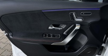 Mercedes Klasa A W177/V177 Hatchback Facelifting 2.0 220 190KM 2024 Mercedes-Benz Klasa A 4Matic AMG Line Multibeam AndroidAuto Pamiec foteli, zdjęcie 8