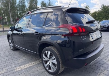 Peugeot 2008 I SUV Facelifting 1.2 PureTech 110KM 2017 Peugeot 2008 Bezwypadekcrosswaypanorama jak nowy 1.2 Benzyna 110KM, zdjęcie 24