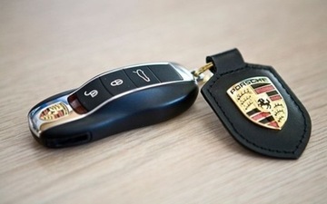 Брелок для ключей Porsche в подарок