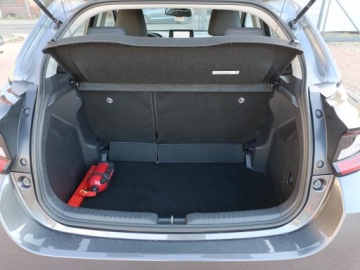 Toyota Yaris IV Hatchback 1.5 Dynamic Force 125KM 2023 Toyota Yaris 1,5-Dual-VVT-iE IV (2020-) 1.5VVT-i 1, zdjęcie 13