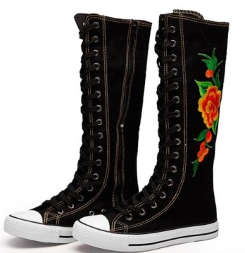 Trampki Damskie - VINTAGE -DŁUGIE - Z APLIKACJĄ