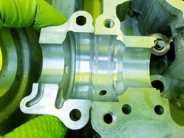 ГОЛОВКА ДВИГАТЕЛЯ PEUGEOT 308 207 208 C3 C4 R55 R56 1.4 1.6 VTI V753354980R