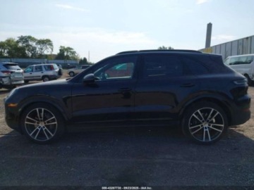 Porsche Cayenne III 2024 Porsche Cayenne 2024 3.0l 3.0 Benzyna 348KM, zdjęcie 2