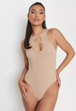 MISSGUIDED_PRĄŻKOWANE BODY Z DZIURAMI TJF28432