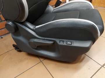 CITROEN DS4 I 1 SEDADLO SPOLUJEZDCE PRAVÝ PŘEDNÍ POLOKOŽENÝ UK