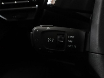  DS Automobiles DS 7 Crossback Automat Xenon, zdjęcie 35