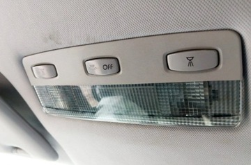 NISSAN PRIME KOMBI P12 LAMPA POLSTROVÁNÍ OSVĚTLENÍ