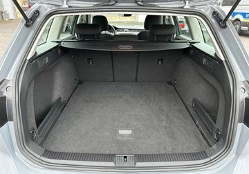 Volkswagen Passat B8 Variant Facelifting 1.5 TSI EVO 150KM 2021 Volkswagen Passat Essence Pakiety, Tempomat, Czujniki parkowania, Asysten, zdjęcie 9