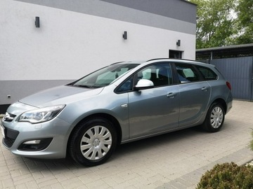 Opel Astra J Sports Tourer Facelifting 1.4 Turbo ECOTEC 140KM 2014 Opel Astra 1.4 16v 140KM Klimatronik Tempomat, zdjęcie 9