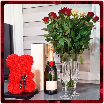 BEAR WITH ROSES RED 28cm BOX BOUQUET OF FLOWERS ORNAMENT GIFT FOR VALENTINE'S DAY