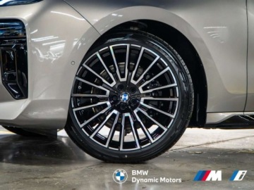 BMW Seria 7 G70 Sedan 3.0 40d 299KM 2025 BMW Seria 7 40d xDrive 299 KM mHEV - BowersWilkins Diamond - Hak Holowniczy, zdjęcie 10