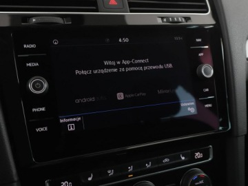 Volkswagen Golf VII Variant Facelifting 1.6 TDI-CR DPF BMT 115KM 2019 Volkswagen Golf DSG klima auto navi grzane fotele, zdjęcie 24