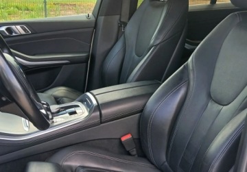 BMW X5 G05 SUV 2.0 25d 231KM 2021 BMW X5 25d xDrive X Line Dealer BMW Bonkowscy Gorzow Wlkp. 2.0 Diesel, zdjęcie 10