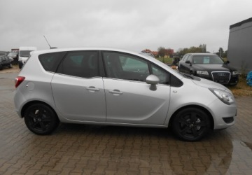 Opel Meriva II Mikrovan Facelifting 1.4 Turbo ECOTEC 140KM 2016 Opel Meriva Opel Meriva B 1.4 Benzyna 140 KM 1.4 Benzyna 140KM, zdjęcie 3