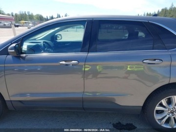 Ford Edge II 2023 Ford Edge 2023r, 2.0L, Titanium, 4x4 2.0 Benzyna 250KM, zdjęcie 4