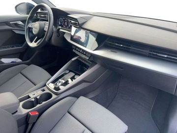 Audi A3 8Y Sportback 1.5 35 TFSI 150KM 2021 Audi A3 Sportback S line LED Automat Kamera Park Assist Podgrzewane Fotele, zdjęcie 13