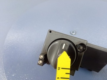 MERCEDES E W210 ВЫКЛЮЧАТЕЛЬ ЛАМП 2105450104