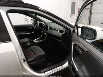 Toyota RAV4 V 2022 Toyota RAV4 Prime XSE 2022 2.5 Hybryda 177KM, zdjęcie 9