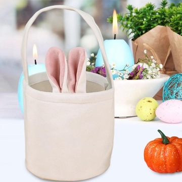 Пасхальная корзина пасхальная кролика мешет яйца сахарное печенье