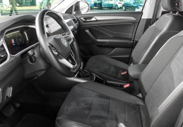 Volkswagen T-Roc I SUV Facelifting 2.0 TDI SCR 150KM 2024 Volkswagen T-Roc 2.0 TDI Style DSG, Podgrz. fotele, Aktywny tempomat 2.0, zdjęcie 9