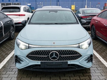 Mercedes CLA C118/X118 2025 MERCEDES-BENZ CLA 180 AMG Line Sedan 1.5 (136KM) 2025, zdjęcie 1