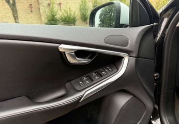 Volvo V40 II Hatchback Facelifting 2.0 D3 150KM 2018 Volvo V40 Volvo V40 D3 Inscription 2.0 Diesel 150KM, zdjęcie 25