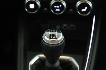 Renault Clio V Hatchback 5d Facelifting 1.0 TCe 90KM 2024 Renault Clio 1.0 TCe, Salon Polska, 1. Właściciel, zdjęcie 12